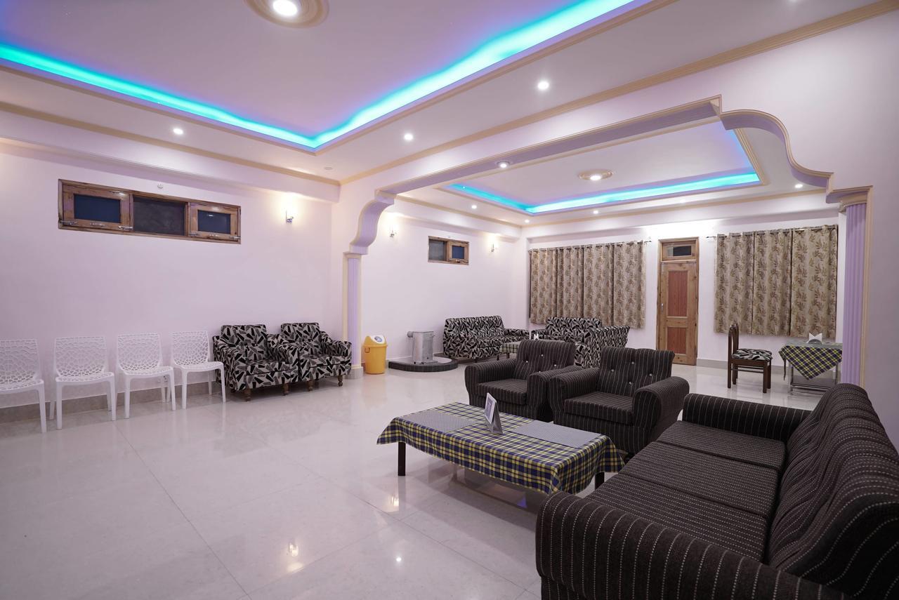 Sara Hotel Narkanda Luaran gambar